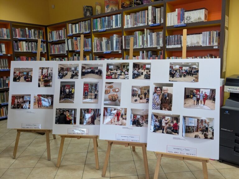 wernisaż wystawy Siła kobiet w ruinach miast