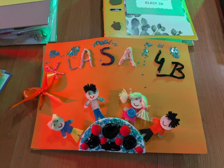 gala wieńcząca projekt Zmysłbooki - czytajmy wszystkimi zmysłami razem