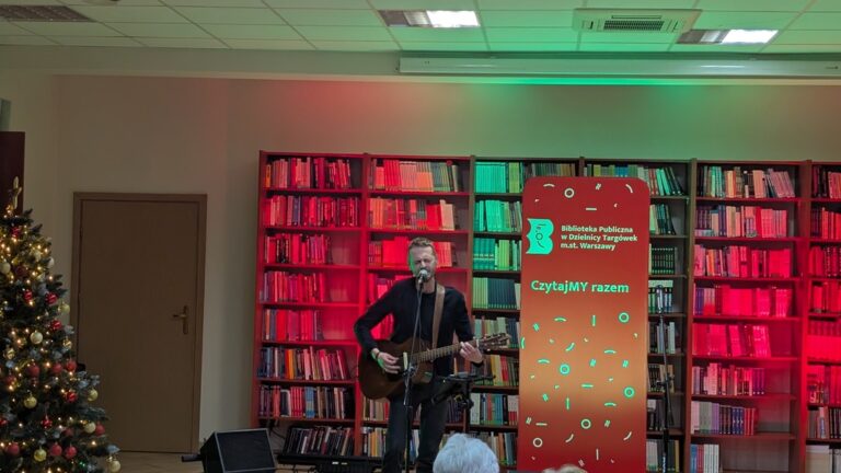 wieczór poetycko-muzyczny w czytelni naukowej nr I imienia Janiny Englert