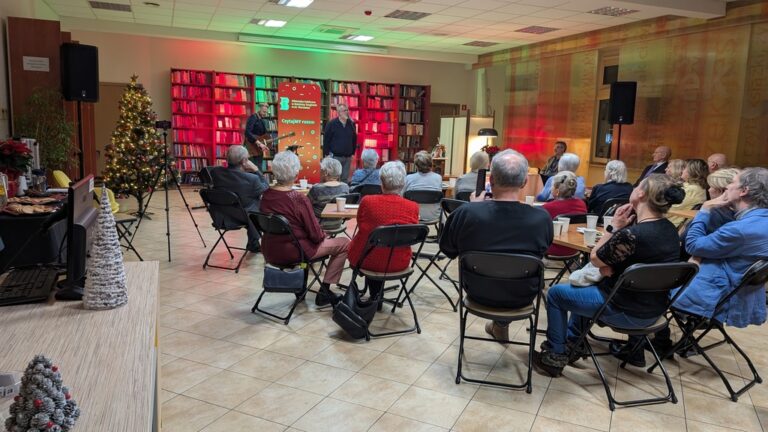 wieczór poetycko-muzyczny w czytelni naukowej nr I imienia Janiny Englert