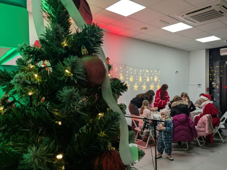 otwarcie książkomatu na Zamkowej 8