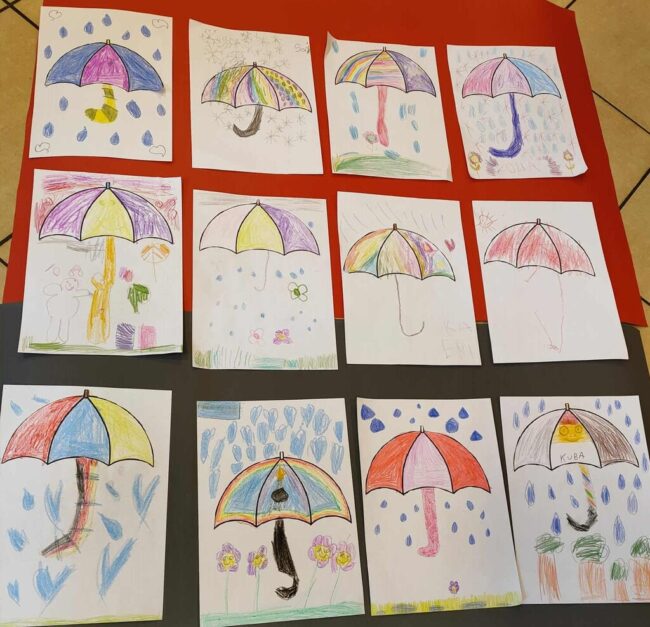 prace plastyczne powstałe podczas zajęć w bibliotece dla dzieci