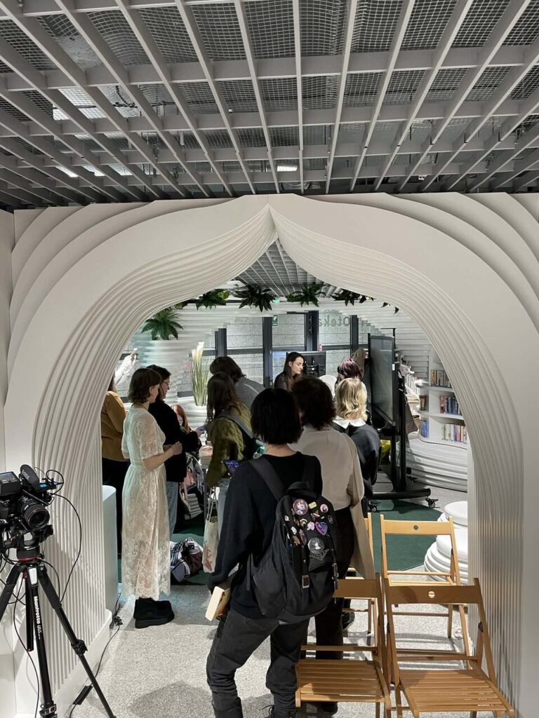 Adrianna Szymańska-Zacheja Maja Kołodziejczyk Agnieszka Kulbat Metroteka