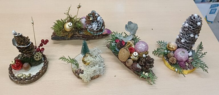 warsztaty bożonarodzeniowe w bibliotece