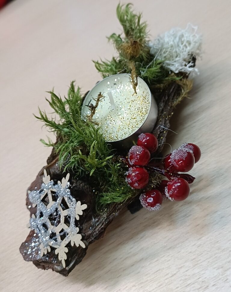 warsztaty bożonarodzeniowe w bibliotece