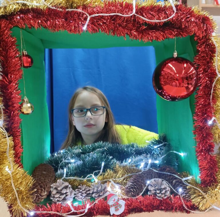 warsztaty bożonarodzeniowe w bibliotece