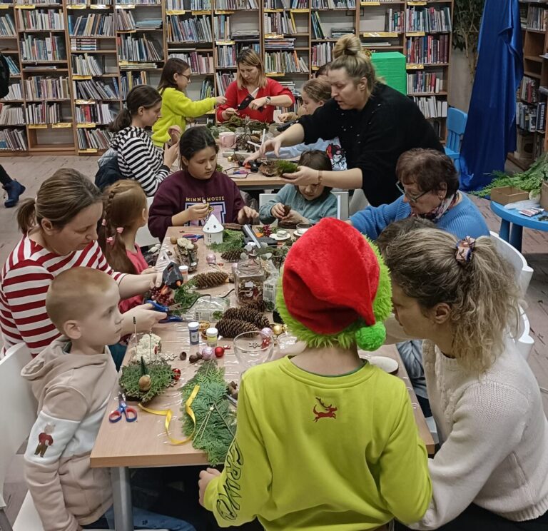warsztaty bożonarodzeniowe w bibliotece