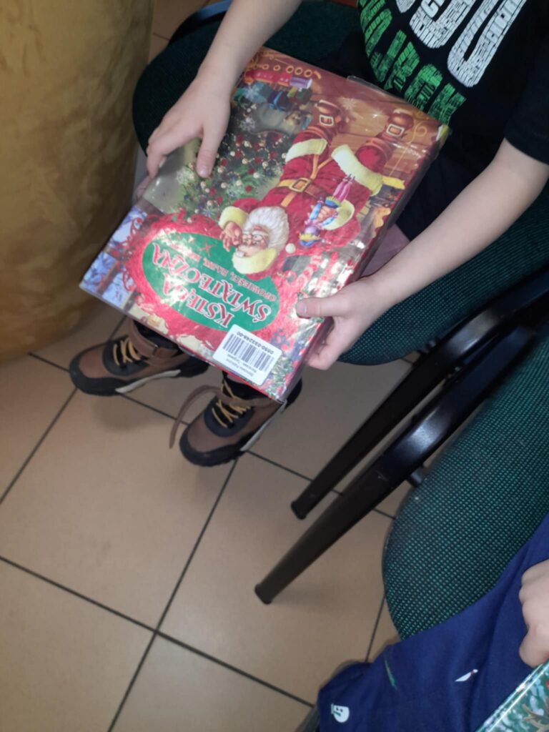 zajęcia świąteczne w bibliotece