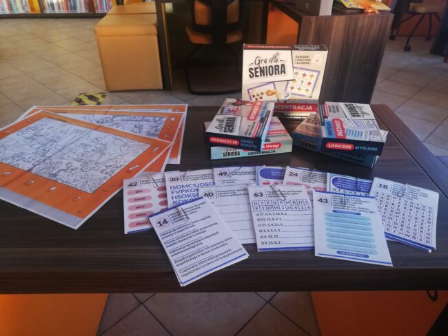 Gra dla seniora w Czytelni