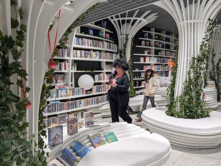 karnawałowe spotkanie z Pandą Wandą w Metrotece