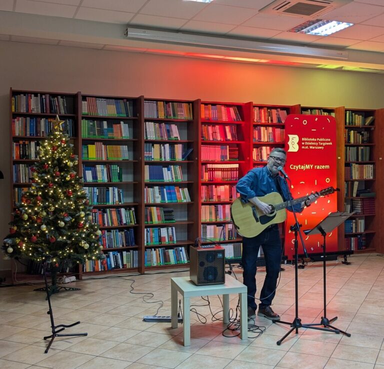 czwartek poetycko-muzyczny - koncert Piotra Bakala