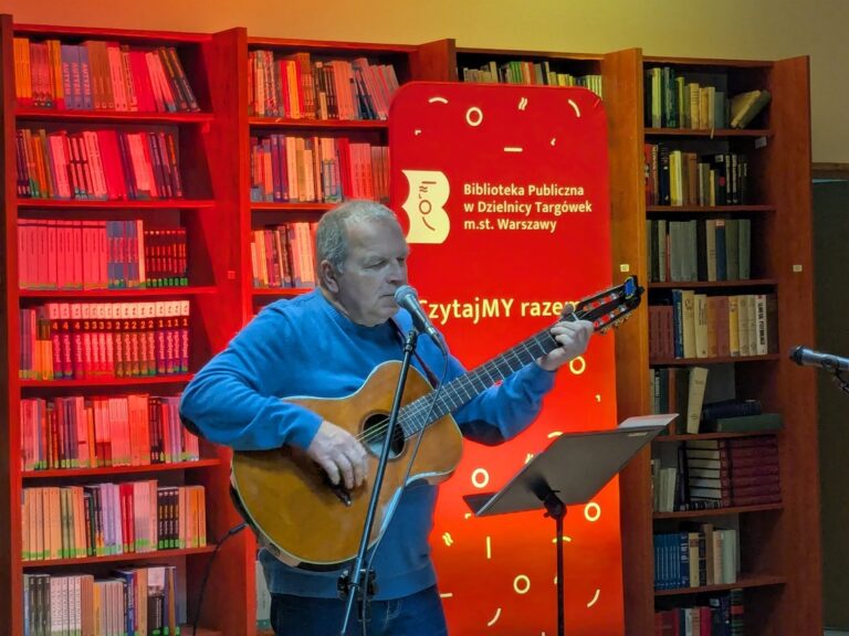 czwartek poetycko-muzyczny - koncert Piotra Bakala