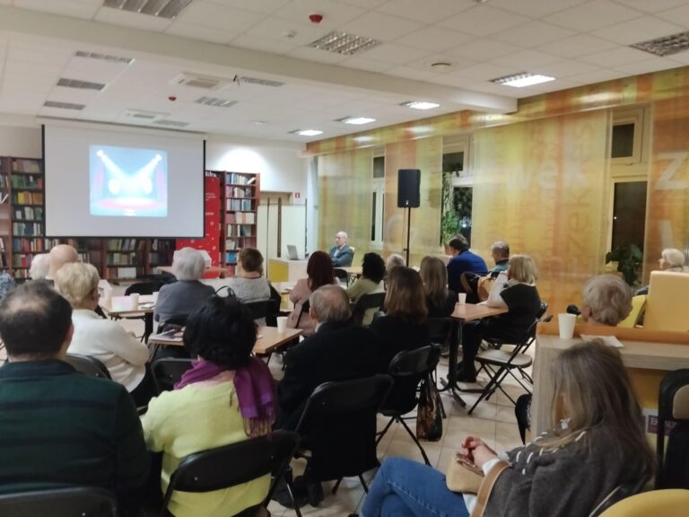 wieczór poetycko-muzyczny w czytelni