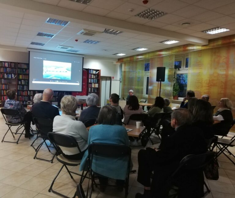 wieczór poetycko-muzyczny w czytelni