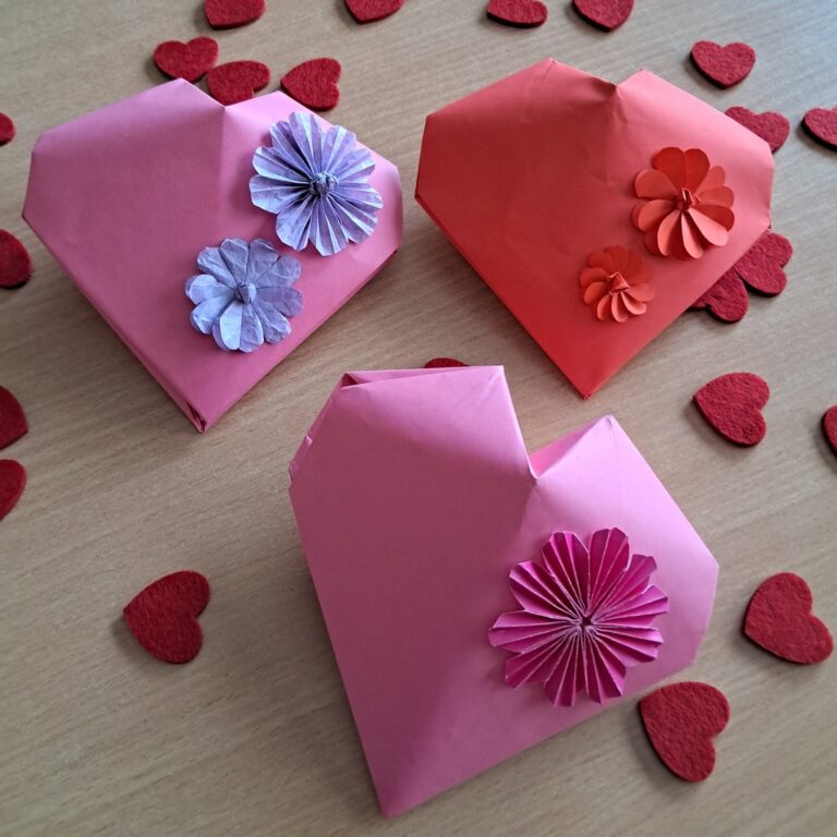 walentynkowe warsztaty rękodzieła w bibliotece