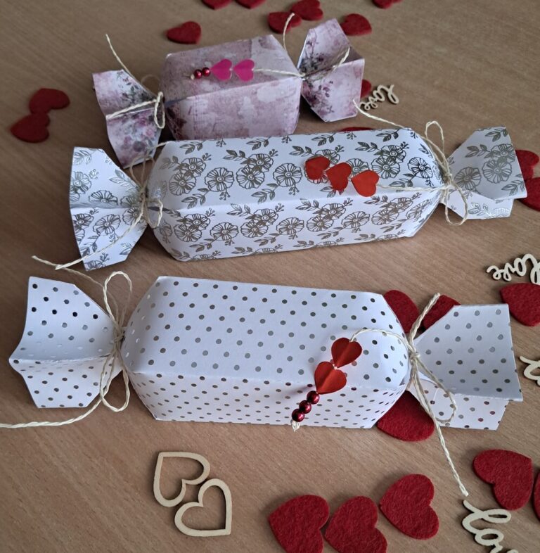 walentynkowe warsztaty rękodzieła w bibliotece