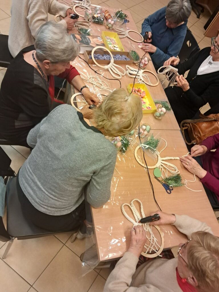 wianek wielkanocny
