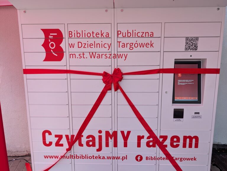 otwarcie książkomatu na ul. Rembielińska 6a