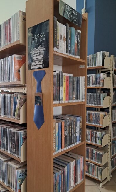 męska półka - książki dla mężczyzn w bibliotece