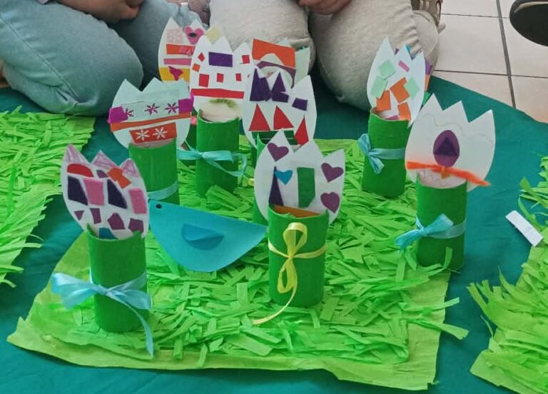 prace plastyczne uczestników zajęć w bibliotece