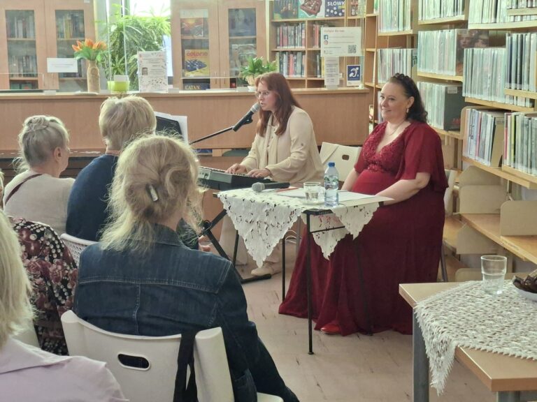 Spotkanie muzyczno-poetyckie z Iwoną Dorotą Szlasą w W60