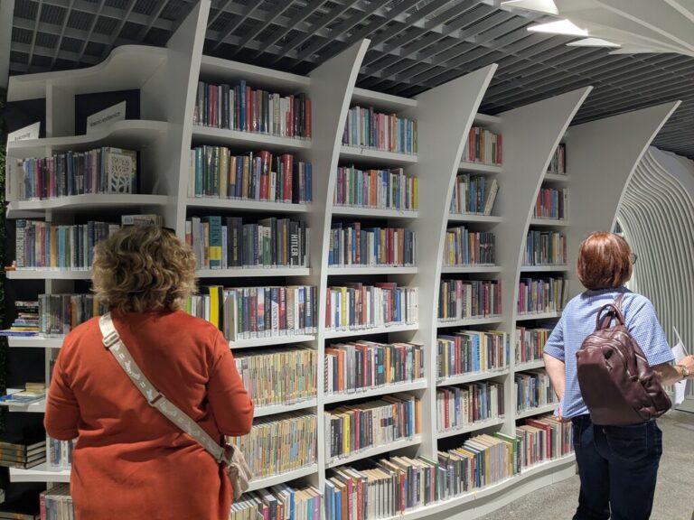 bibliotekarze z Litwy zwiedzają Metrotekę