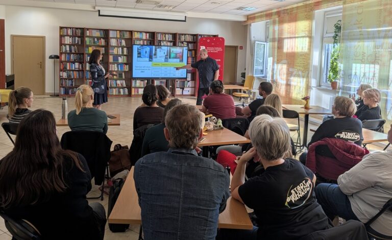 bibliotekarze z Niemiec w Czytelni na Targówku