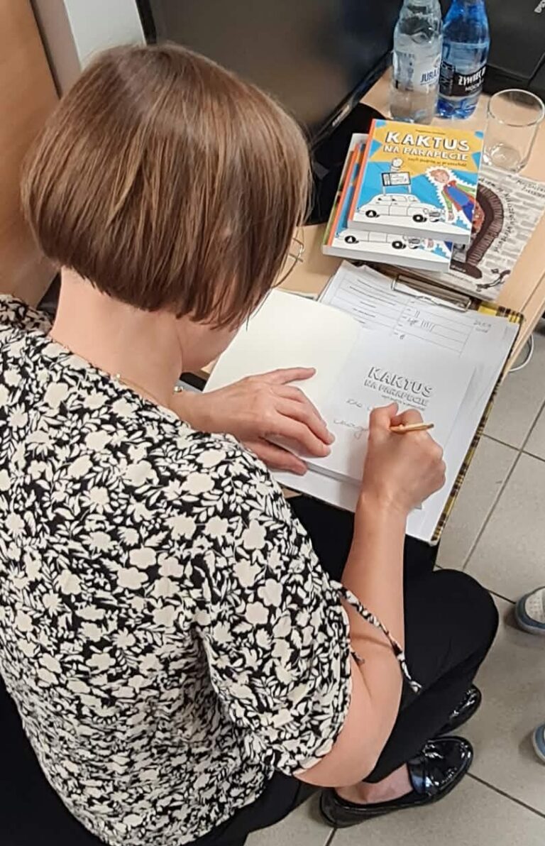 spotkanie z Magdaleną Zarębską w bibliotece