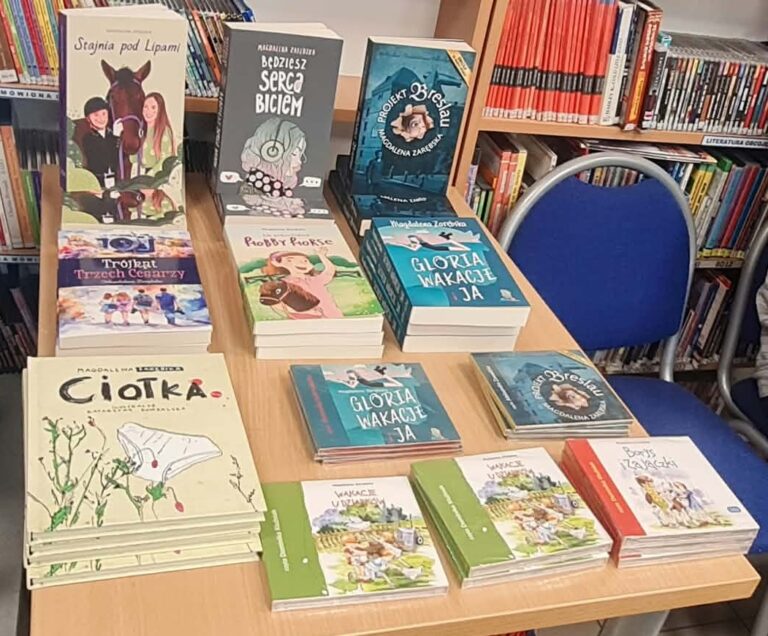 spotkanie z Magdaleną Zarębską w bibliotece